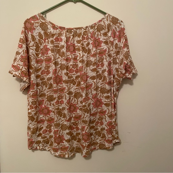 Lucky Brand Floral Tee - Picture 2 of 3